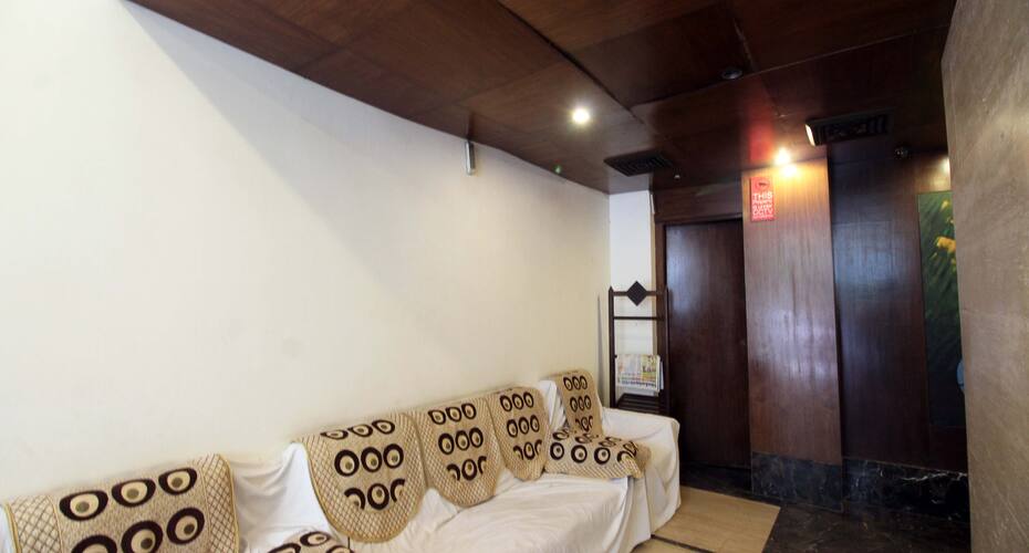 Romanzza Inn, New Delhi 5